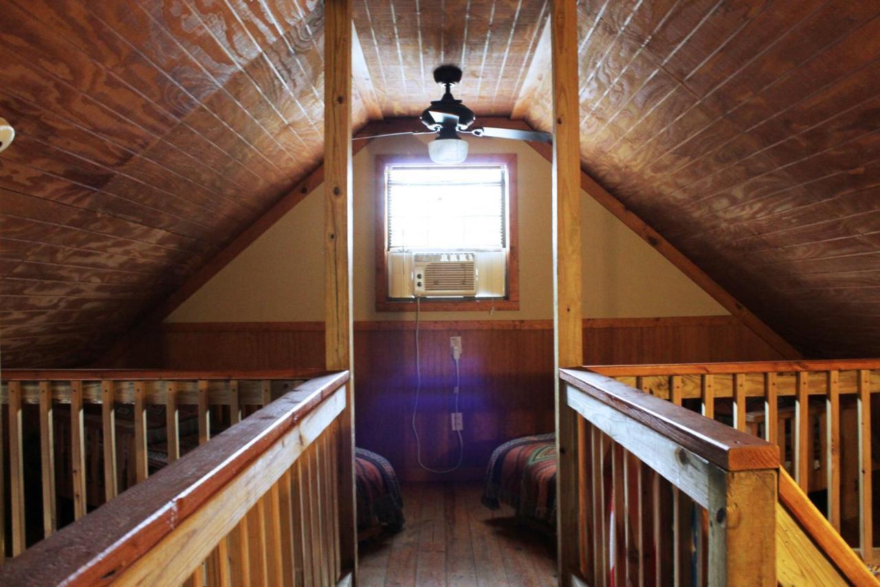 Berry Creek Cabins Bed & Breakfast Isabel Luaran gambar